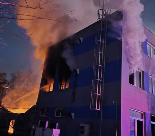 يزوّد الاحتلال بالمسيّرات  الشرطة التشيكية تعتقل متهمًا رابعًا بإحراق مصنع أسلحة