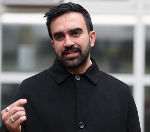 اتهم ترامب بقتل الآلاف.. ممداني يُلغي قرارات سلفه المناهضة للمقاطعة