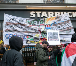 احتجاجات في تركيا أمام "ستاربكس" و"برغر كينغ" و"ماك كافيه"