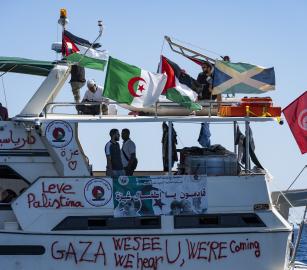 معتقلون في تونس.. تواصل الدعوات لإطلاق سراح نشطاء أسطول الصمود