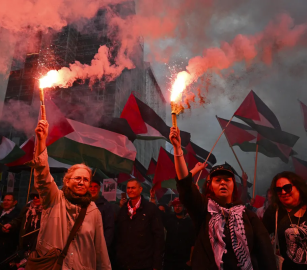 “رياضة تروج للإبادة”!  عريضة تطالب Airbnb بوقف شراكتها مع “الفيفا”