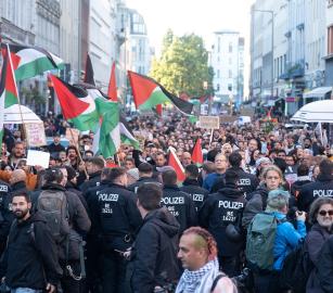 رضوخ للتحريض!  السلطات الألمانية تُلغي وقفة احتجاجية داعمة لفلسطين