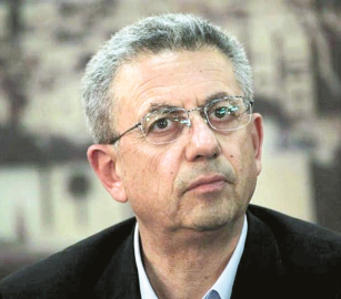 مصطفى البرغوثي...المعركة من أجل الرواية الفلسطينية لا تقل أهمية عن المعارك على الأرض