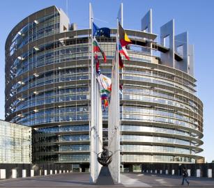 75 برلمانيًا بريطانيًا يطالبون بفرض عقوبات شاملة على الاحتلال