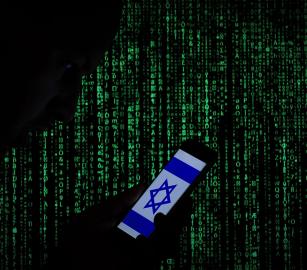 تسريب يفضح برنامجًا إسرائيليًا للتجسس على “لينكدإن”