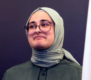 بعد إسقاط التهم بحقها.. السماح للأكاديمية التركية رميسا أوزتورك بالعودة لبلادها