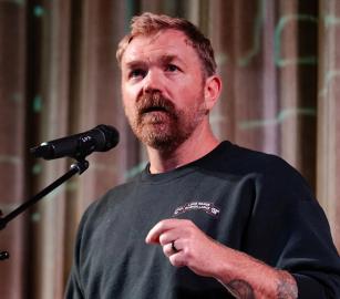 نحن أمام دولة تُبيد الناس ومن الصعب أن نحافظ معها على علاقة وثيقة