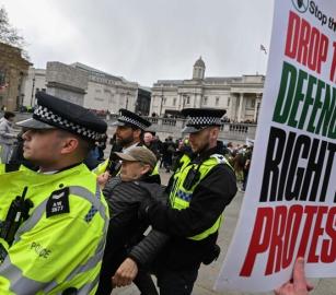 من بينهم سالي روني.. أكثر من 130 شخصية يُعلنون دعمهم لحركة فلسطين