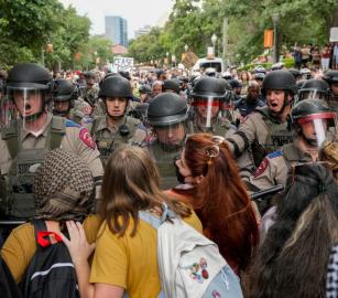 تبرئة متظاهرين مؤيدين لفلسطين في جامعة كاليفورنيا