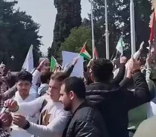 مظاهرة حاشدة لطلاب جامعة حلب  تضامنًا مع الأقصى والأسرى