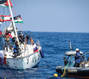 أسطول جديد مكون من 30 قاربًا  ينطلق من اليونان باتجاه تركيا