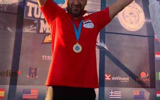 رفضًا للتطبيع.. سبّاح سوري ينسحب من بطولة في اليابان🫡  