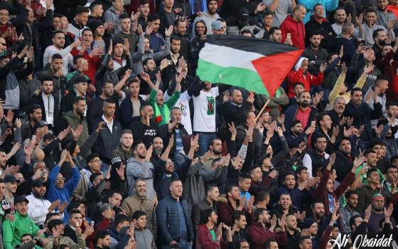 حظر إدخال جميع الأعلام خلال مباراة الوحدات وأهلي دبي  