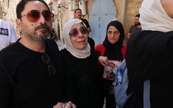 بعد تهجيرهم قسرًا.. الاحتلال يُطالب عائلة صب لبن بـ أتعاب قانونية😡