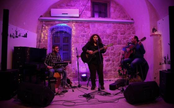 إشادة فلسطينية بإفشال مهرجان تطبيعي في القدس✊