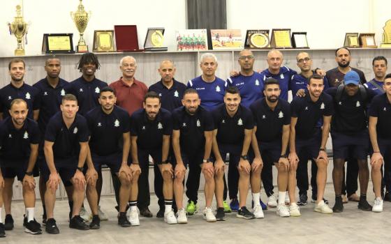 الوحدات يُنهي تحضيراته للقاء أهلي دبي😡