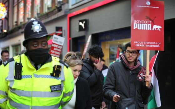 تجدد الدعوات لمقاطعة "بوما" و"الفيفا" 👍