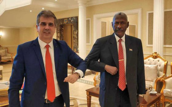 صحيفة إسرائيلية: زيارة الموساد للسودان لم تأت من فراغ