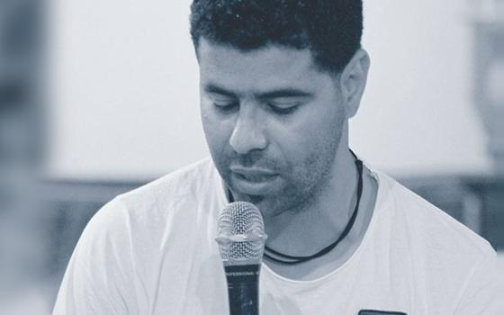 الحملة الفلسطينية تثمن موقف شاعر تونسي في دعم القضية الفلسطينية