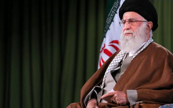 خامنئي: الإمارات خانت العالم الإسلامي والفلسطينيين باتفاقها على التطبيع  