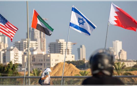 اتفاق لربط شبكة الاتصالات بين الإمارات والبحرين و"إسرائيل"