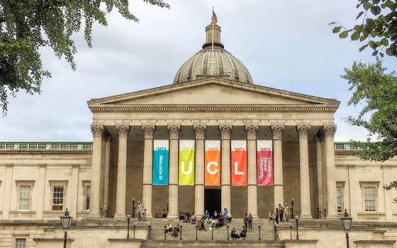 مجلس إدارة كلية لندن يرفض تعريف التحالف الدولي لإحياء ذكرى الهولوكوست