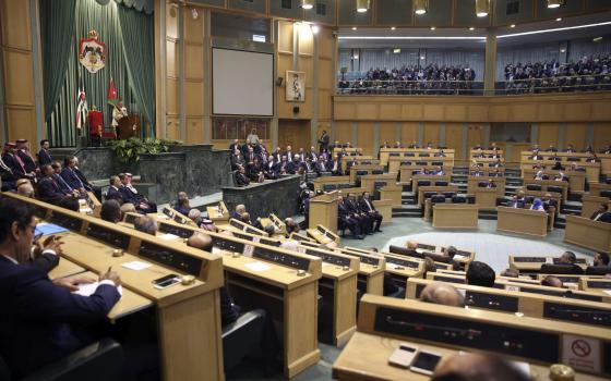 نواب أردنيون ينسحبون من جلسة رفضاً لـ "إعلان النوايا" الأخير مع الاحتلال