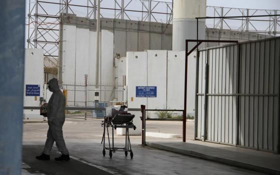 هيومن رايتس ووتش تحذر من كارثة إنسانية بسبب سياسات الاحتلال الإسرائيلي