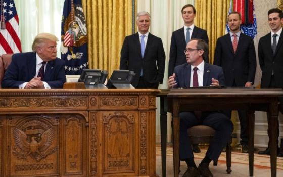 بعد قرار التطبيع.. الاتحاد الأوروبي يحذر صربيا وكوسوفو من نقل سفارتيهما إلى القدس