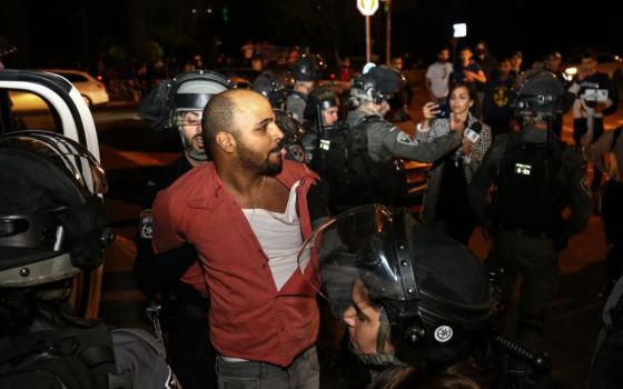 فلسطين تطالب "الجنائية الدولية" بسرعة التحقيق بجرائم الاحتلال