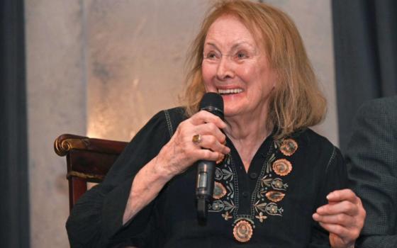 يهود ألمانيا منزعجون من منح الأديبة الفرنسية إرنو جائزة نوبل