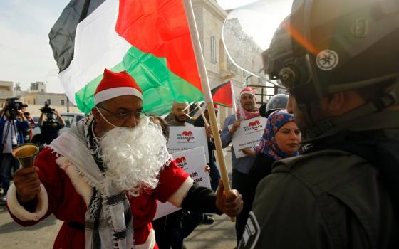 حركة المقاطعة بمصر تدعو للتمسك بخيار المقاطعة لمواجهة الاحتلال ?