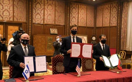 الخارجية الأميركية تؤكد التزامها بـ "الإعلان الثلاثي" مع تل أبيب والرباط