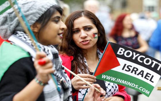 اتحاد الطلاب اليهود في بريطانيا يعترف بتزوير توقيعات على عريضة