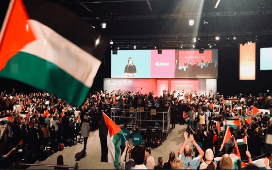 ترحيب بتصويت "العمال البريطاني" لصالح قرار يدين الاحتلال  