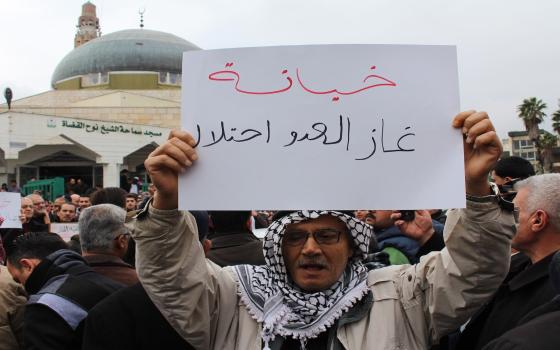 الأردن.. عودة الجمهور بأثر غاز الاحتلال  