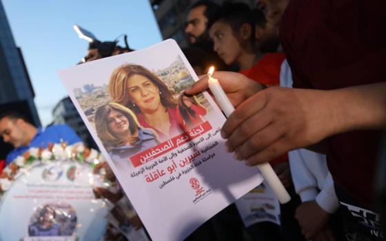 منظمات حقوقية: الصمت على اغتيال أبو عاقلة يدعم الاحتلال