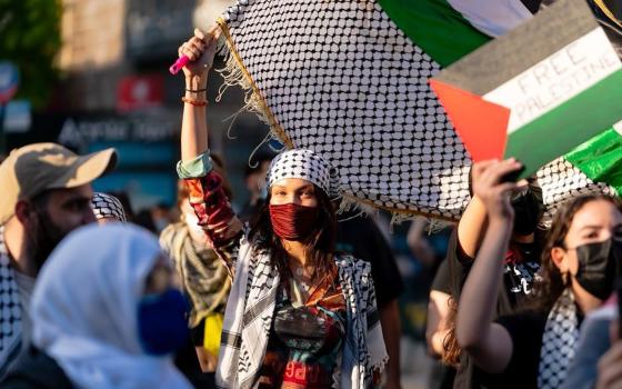 تحريض إسرائيلي جديد ضد بيلا حديد بسبب دعمها لفلسطين