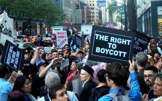 500 أكاديمي يؤكدون أن انتقاد "إسرائيل" ليس معاداة للسامية