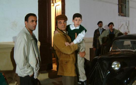 الرباط.. حركة المقاطعة تندد بعرض فيلم " وداع الأمهات" للجمهور المغربي