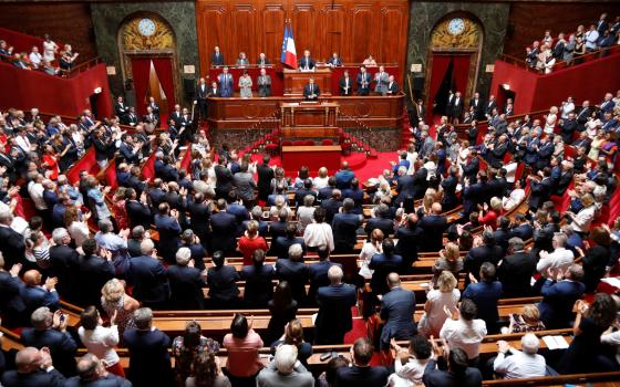 جمعية التضامن تحذر من تمرير قانون إعادة تعريف معاداة السامية في فرنسا  