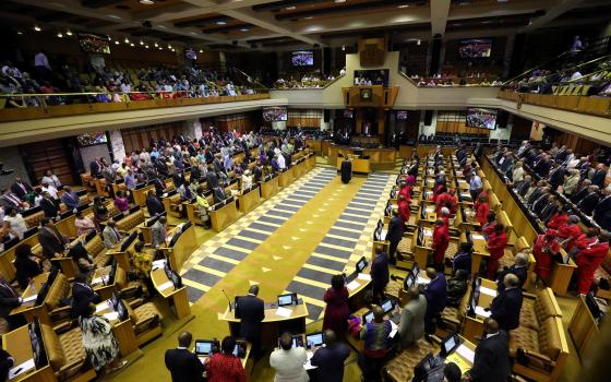 برلمان جنوب أفريقيا: خطة الضم تذكرنا بحقبة الفصل العنصري
