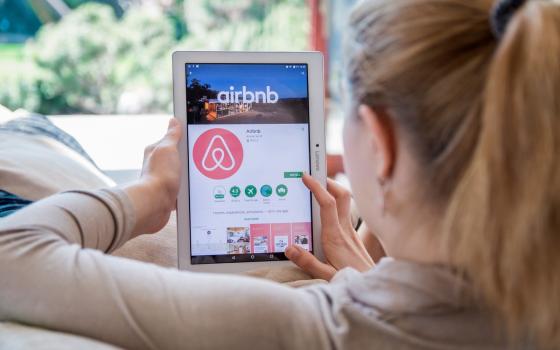 برلين.. حركة المقاطعة تدعو إلى العمل ضد شركة Airbnb