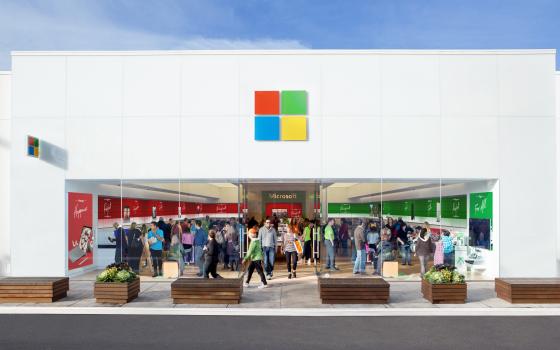 حركة المقاطعة في سلوفينيا تدعو للعمل ضد شركة مايكروسوفت