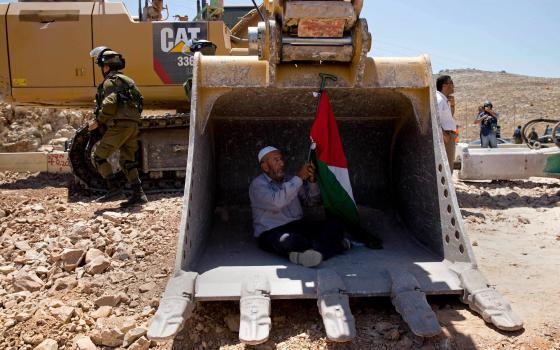 حركة المقاطعة تدعو للعمل ضد شركة كاتربيلر