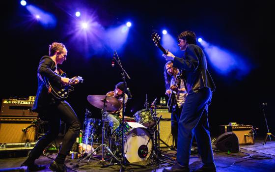 نشرة "أخبار مقاطعة"