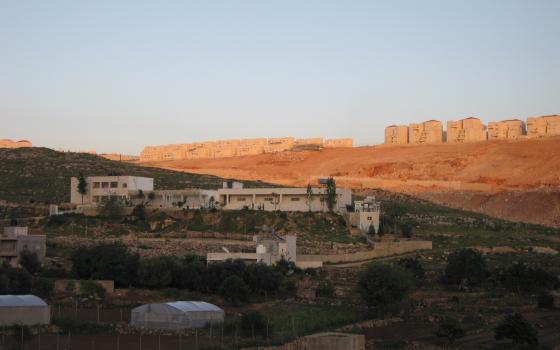 أعضاء كونغرس يطالبون بوقف الاستيلاء على أراضي بيت لحم