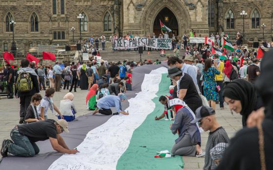 فلسطينيون يطرحون قائمة مطالبهم قبيل الانتخابات الكندية