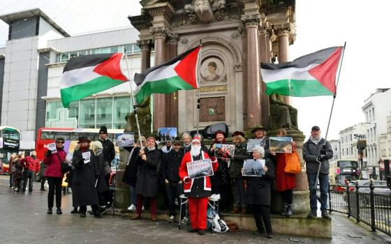 وقفة تضامنية مع القضية الفلسطينية في مدينة برايتون البريطانية