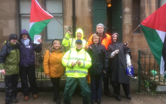 وقفة تضامنية مع فلسطين في ميدنة غلاسكو الاسكتلندية